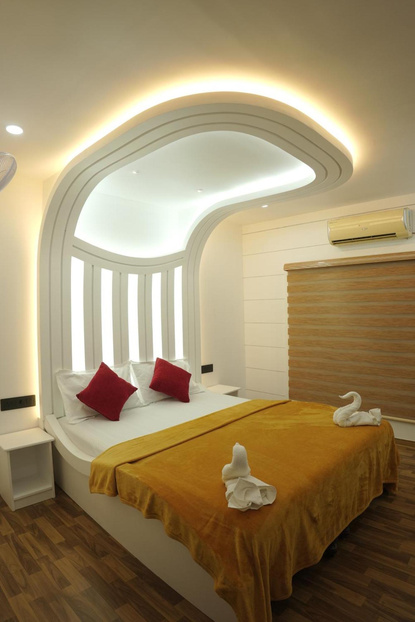 Hotel Vaishnav Tours Alappuzha Exteriér fotografie